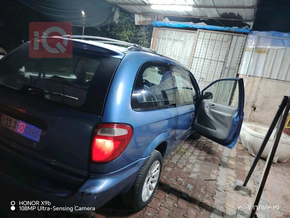 دودج كارافان